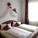 Casa de hóspedes Gaestehaus Edith