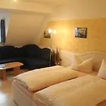Gaestehaus Edith 3*