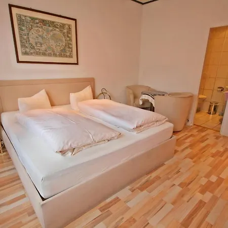 Gaestehaus Edith 3* רוטנבורג אוב דר טאובר