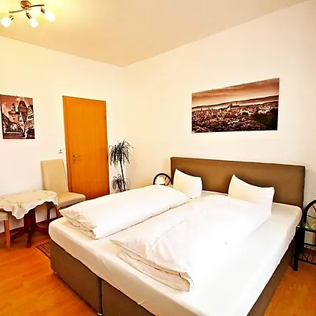 Casa de hóspedes Gaestehaus Edith 3*