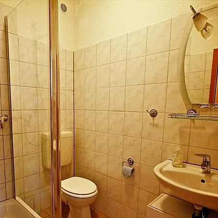 Gaestehaus Edith 3*