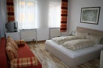 Gaestehaus Edith 3* 로텐부르크 옵 데어타우버